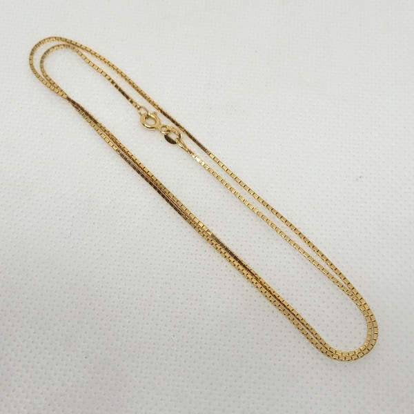 14kt Yellow Gold Box Link Chain 18 Inches Spring Clasp 1mm Italian Milros 4 Grams Very Good Condition Stamp 585 Milros 14kt