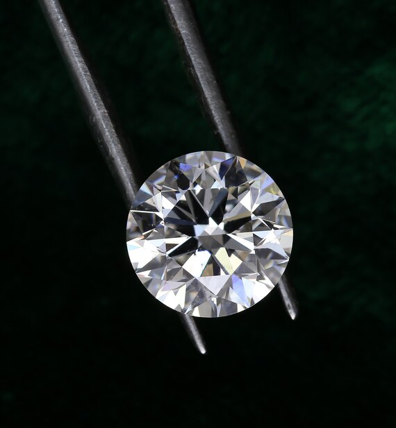 Diamant Rond Naturel 0,24 Ct - Couleur D, Pureté VVS1, Coupe Brillante Excellente, Certifié GDL - Neuf Sans Emballage