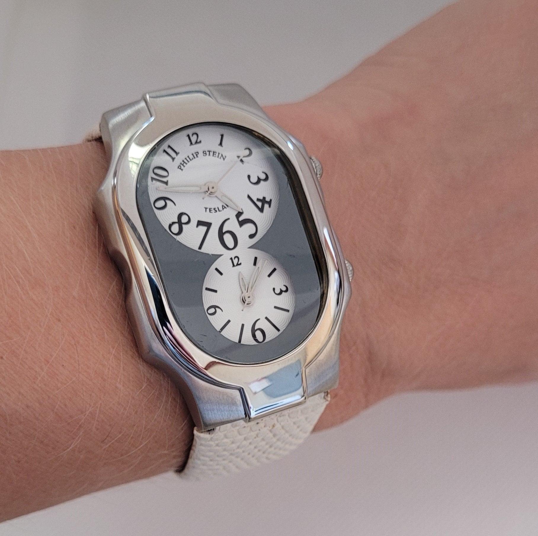Jajaさん決定専用　PHILIP STEIN フィリップスタインTeslar Buy Philip Stein Dual Face Watch, White Leather Band, Teslar