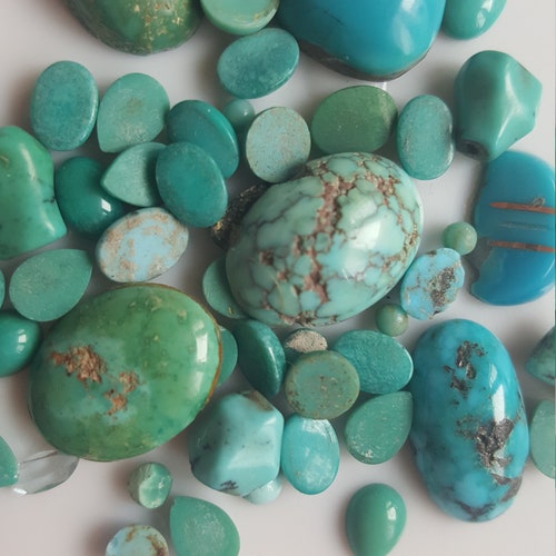 Genuine Loose Turquoise Lot Green and Blue Colors Variety of Sizes Cabochon Shaped Fine Quality Oval shops Freeform Pear Shaped