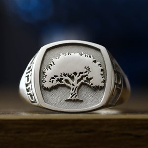 Silver Engraved Cushion Signet Ring, Mens Signet Ring, Heraldic Ring, Custom Signet Ring, Womens Signet Rings, Family Crest Signet Ring