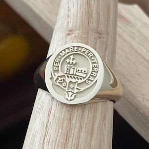 Gold Scottish Ring, Family Crest Rings, Macdonald Clan Ring, Custom Family Rings, Scottish Clan Rings, Family Crest Jewelry, Mens Clan Ring