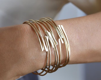 10k Gold Bangles, Solid Gold Bangle Bracelet, Thin Gold Bangles, Dainty Gold Bangles, Stackable Gold Bangles, Gold Bangle Bracelet Set