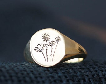 Gold Wildflower Signet Ring, Gold Flower Ring, Wildflower Signet Ring, Flower Signet Ring, Flower Ring, Birthday Gift for Myself, Self Gift