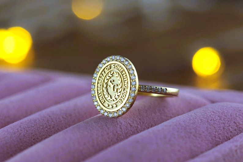 Gold Diamond Pave College Class Rings, Women's Class Ring, Gold ...