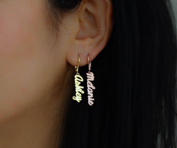 Gold name plate earrings deals