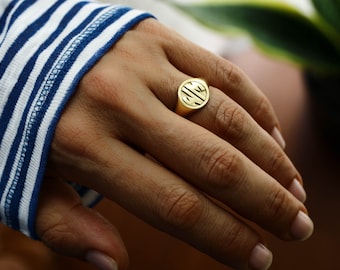 Anillos con iniciales sales