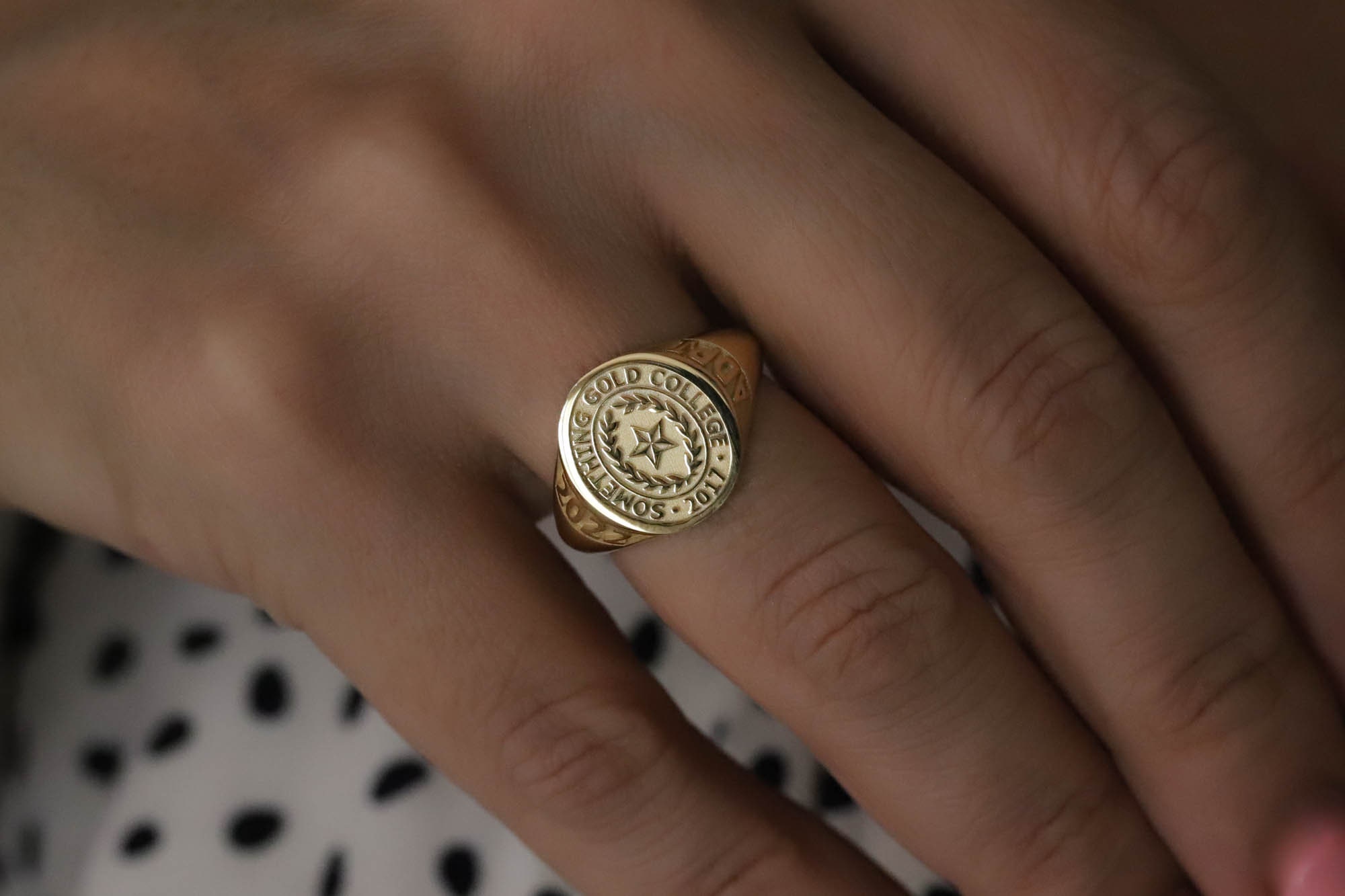 10k Class Ring - Etsy 10k Class Ring - Etsy