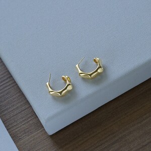 Gold Hoop Earrings, Modern Gold Hoop Earrings, 14k Gold Chunky Hoops, 10k Gold Statement Earrings, Sculptural Gold Hoop Earrings, Gold Hoops