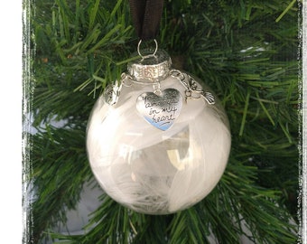 Angel Wing Memorial Ornament. Beautiful heart charm with saying You are always in my heart, on a glass ornament filled with feathers