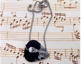 Guitar Pick Skull design with an adjustable bracelet: rocker jewelry, gift for music lover.