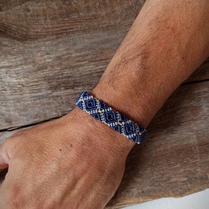 Handcrafted Macrame Bracelet for men - Modern Bohemian Chic vibes