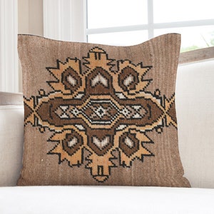 Throw Pillow Cover, Kilim Pillow, Designer Pillows, Vintage Pillow, Rug Cushion, Sofa Bolster Pillow Covers, Accent Cushion,