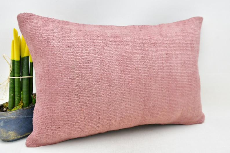 Kilim Pillow 16x24 pillow cover No 3260 Pink Vintage Pillow Lumbar Pillow Outdoor Pillow Cover Throw Pillow Oriental kilim pillow