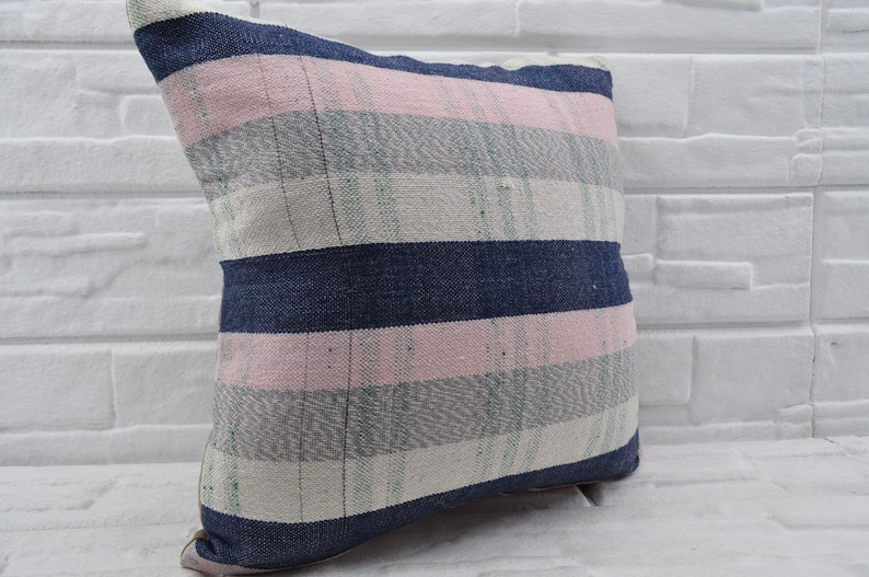 18x18 ethnic pillow throw pillow striped kilim pillow turkish kilim pillow decorative kilim pillow sofa pillow bedrrom pillow No 958