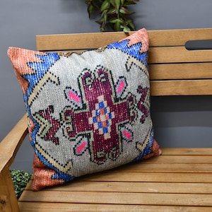 Kilim Pillow Cover, Throw Pillow, Pillow Covers, Turkish Pillow, Vintage Pillow, Geometric Pillow, Bachelor Gift Cushion,
