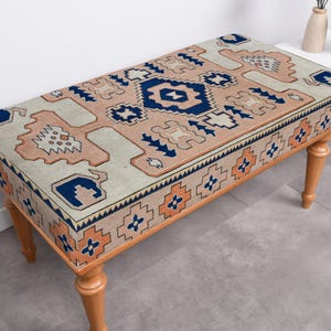 Banco decorativo, Banco para varanda, Banco para janela, Banco para penteadeira, Banco artesanal, Banco otomano, Banco Kilim, Banco estofado