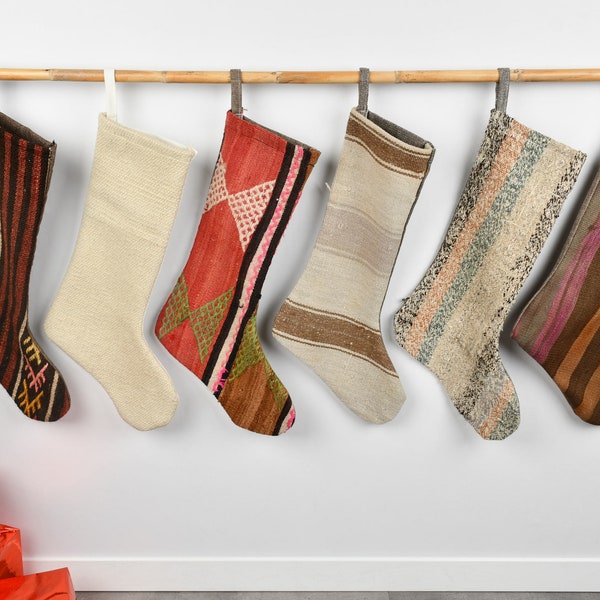 Familie kerstsokken, rustiek kerstdecor, hangende kousen, perfect cadeau voor kerst, vakantiesok, gepersonaliseerd cadeau,