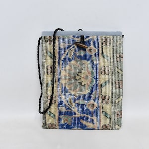 Turkish Kilim Bag, Travel Bag,  Woman Kilim Bag, Handmade Kilim Bag, 12x14 inches, Best Gift For Her, Woven Bag, Makeup Bag, Anatolian Bag,