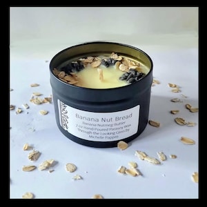 Banana Nut Bread Candle Fall Candles Autumn  Pie Housewarming Gift For Her Mom Birthday Candles Walnut Parasoy Soy Strong Fragrance Oatmeal