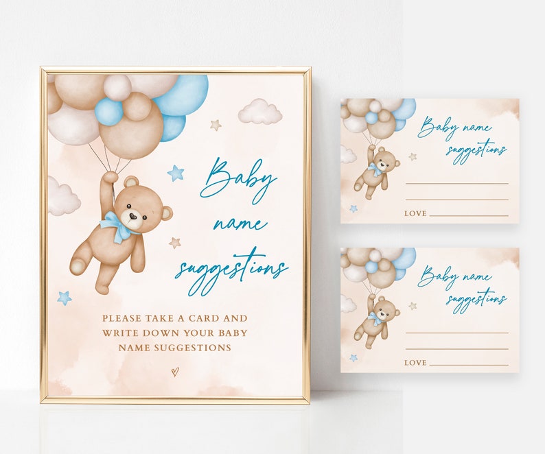 Puede incluir: Un letrero y tarjetas para baby shower. El letrero presenta un oso de peluche sosteniendo globos, con el texto "Baby name suggestions". Las tarjetas tambi&eacute;n tienen el dise&ntilde;o del oso de peluche y los globos. La combinaci&oacute;n de colores incluye marr&oacute;n, azul y beige.