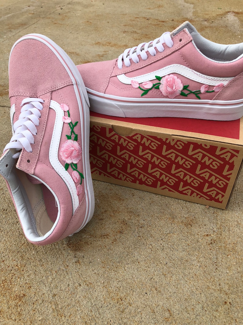 Pink Vans old skool, custom vans shoes, Vans old skool rose, Vans sneakers, Vans shoes for women, rose sneakers, floral vans, vans shoes Pink Vans old skool, custom vans shoes, Vans old skool rose, Vans sneakers, Vans shoes for women, rose sneakers, floral vans, vans shoes