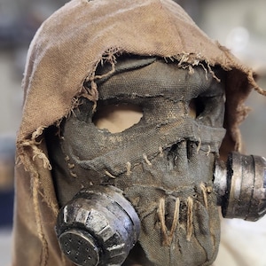 Lateksowa maska gazowa Arkham Scarecrow dla miłośników nawiedzonych miejsc, kolekcjonerów i muzyków zdjęcie 2
