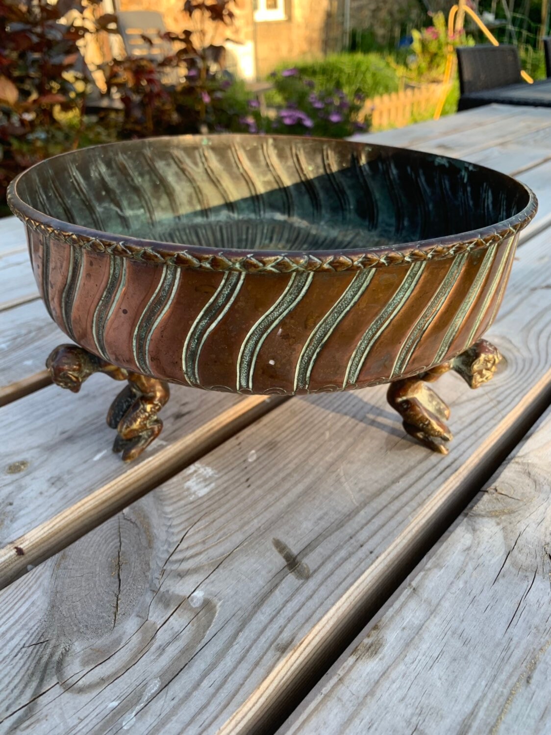 Bol de Diable Cuivre Antique Rare