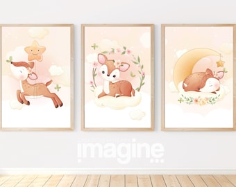 Söta posters med illustrationer av hjortar till en flickrum, perfekta för flickrummet eller som babyshower-present med djurtema.