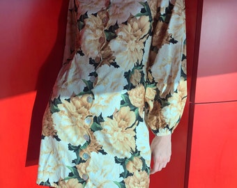 Vestido encaje algodón floral años 70 - vestido mini camisero manga globo- algodón floral beige- Talla S y M disponibles