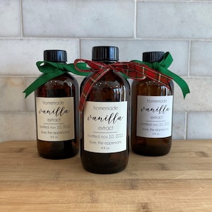Cursive Vanilla Extract Labels • Custom and  Personalizable • 1.8" square • Homemade Christmas Gift