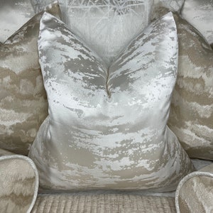 IVORY Pillow Cover, Metallic Marble Throw Cushion Cover - Luxury Homes, Worldwide Shipping, Instagram Best Seller! Ashley Wilde HAILES Pearl