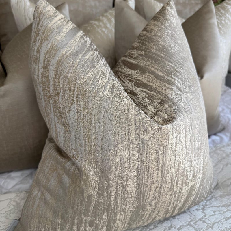 Couvre-oreiller européen taupe - Barbara main image 0