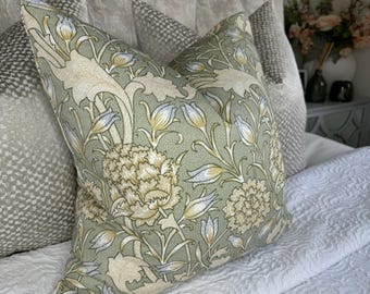 William Morris Handmade cushion cover, green pillow cover, designer cushion cover , double sided throw pillow cover, scatter sofa  cover