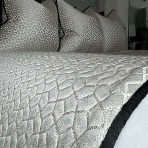 Bed Runner, Piped Bed Throw , Double, King Size, Super King, Grey Black ...