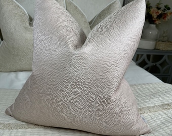 Capa de almofada rosa, capa de almofada de luxo, design texturizado rosa e bege, tecido de designer - capa de almofada moderna, tamanho 45 cm (18"), decoração rosa para casa.
