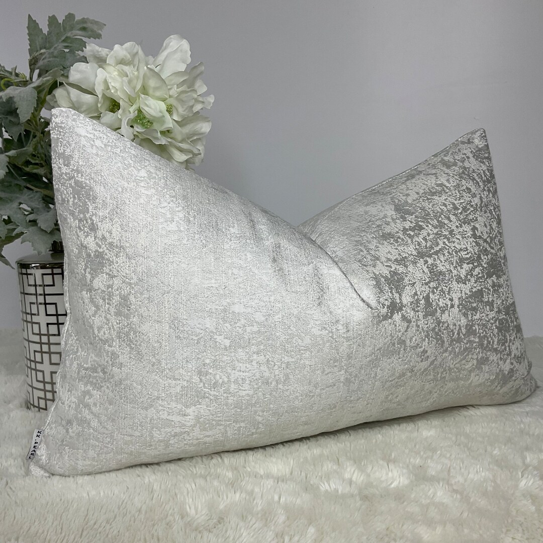 ホワイト 長方形 枕 il_1080xN.4030810764_fnfo.jpg