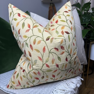 Voyage Fabric,  Cervino  - Classic Leaf Trail Tapestry Cushion Cover, Pillow Cover, High Quality Handmade / Worldwide Shipping