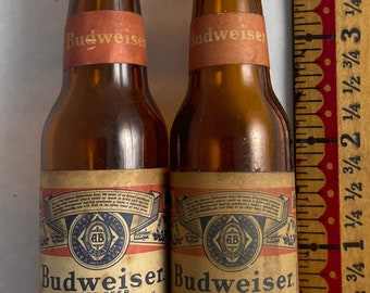 Vintage Budweiser Beer Salt and Pepper Shaker Set of Two (2) Muth