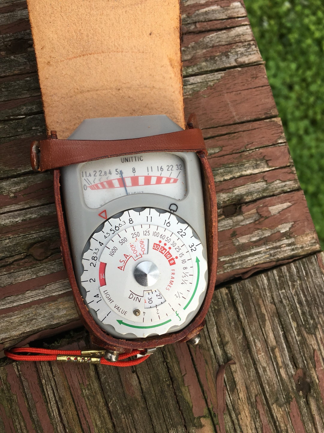 Vintage Unittic Light Meter With Leather Case Etsy
