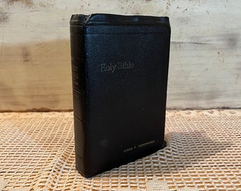 La Santa Biblia, Versión King James, The National Bible Press, Biblia Vintage, Edición Autopronunciada