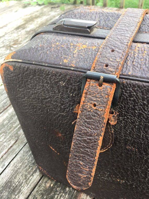 Antique Statler Gladstone Leather Suitcase, Top G… - image 9