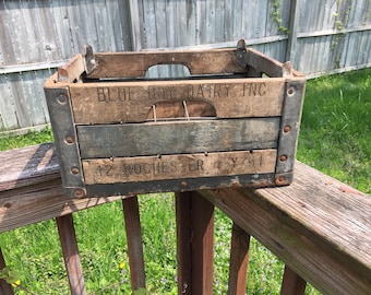 テント・タープ Vtg wire l milk crate Vintage Alpenrose Dairy Metal Milk Crate Blue Insert Galvanized