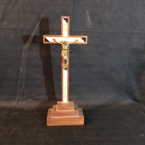 Vintage stehen Holz Kruzifix, Holz Kreuz, religiöse Wohnkultur