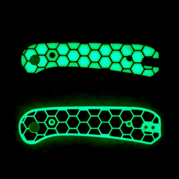 Knafs Lander 1 Scales - Glow-in-the-Dark Hexagon Pattern