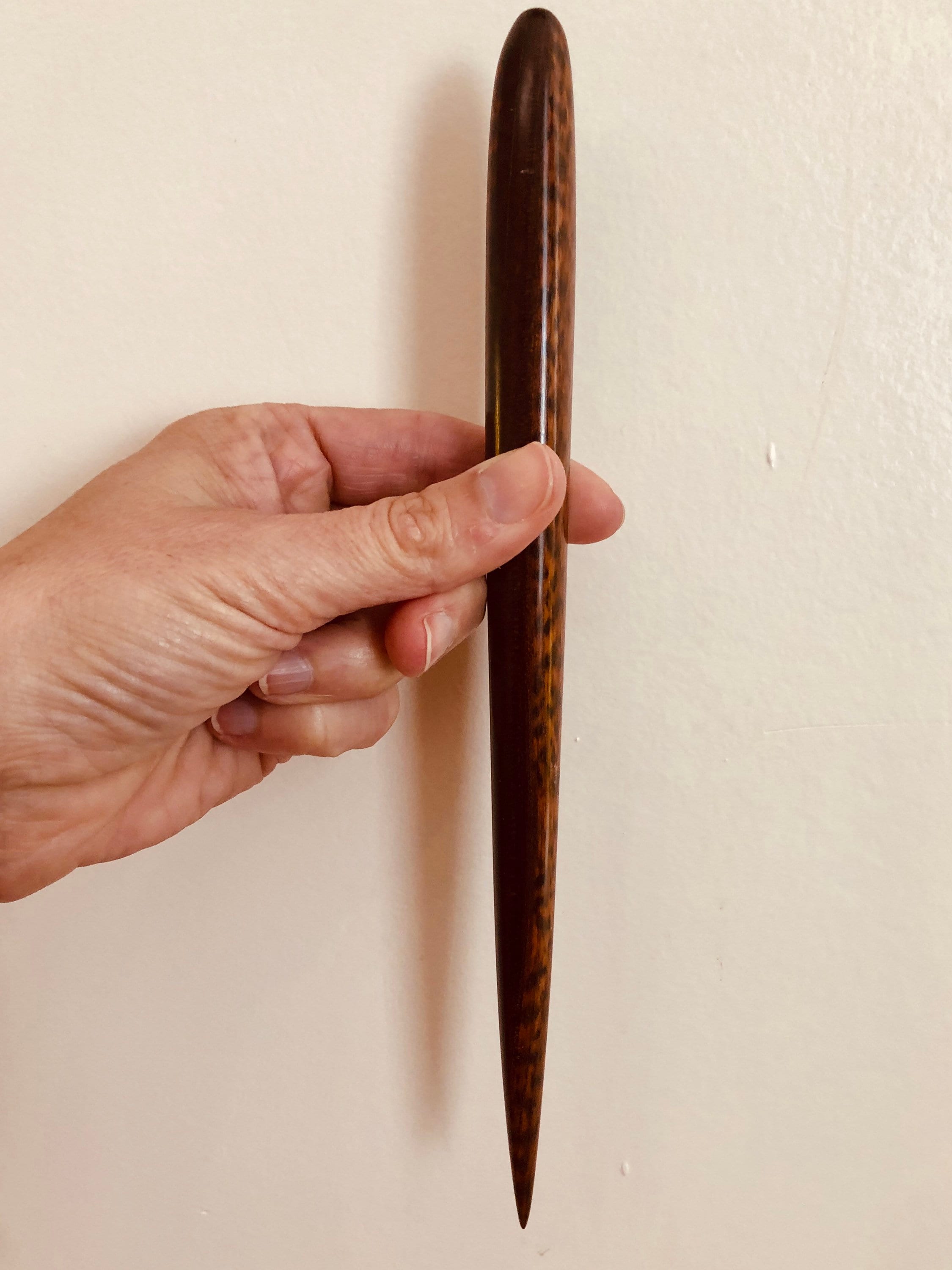 Ssssspectacular Shadowy Snakewood Wand Etsy