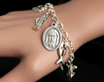 Face of Jesus Charm Bracelet. Face of Jesus Bracelet. Catholic Bracelet. Patron Saint Bracelet. Saint Medal Bracelet. Catholic Jewelry.