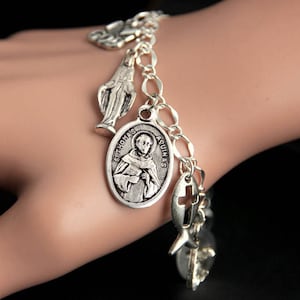 Saint Thomas Aquinas Charm Bracelet. St Thomas Aquinas Bracelet. Catholic Bracelet. Patron Saint Bracelet. Saint Medal Bracelet.