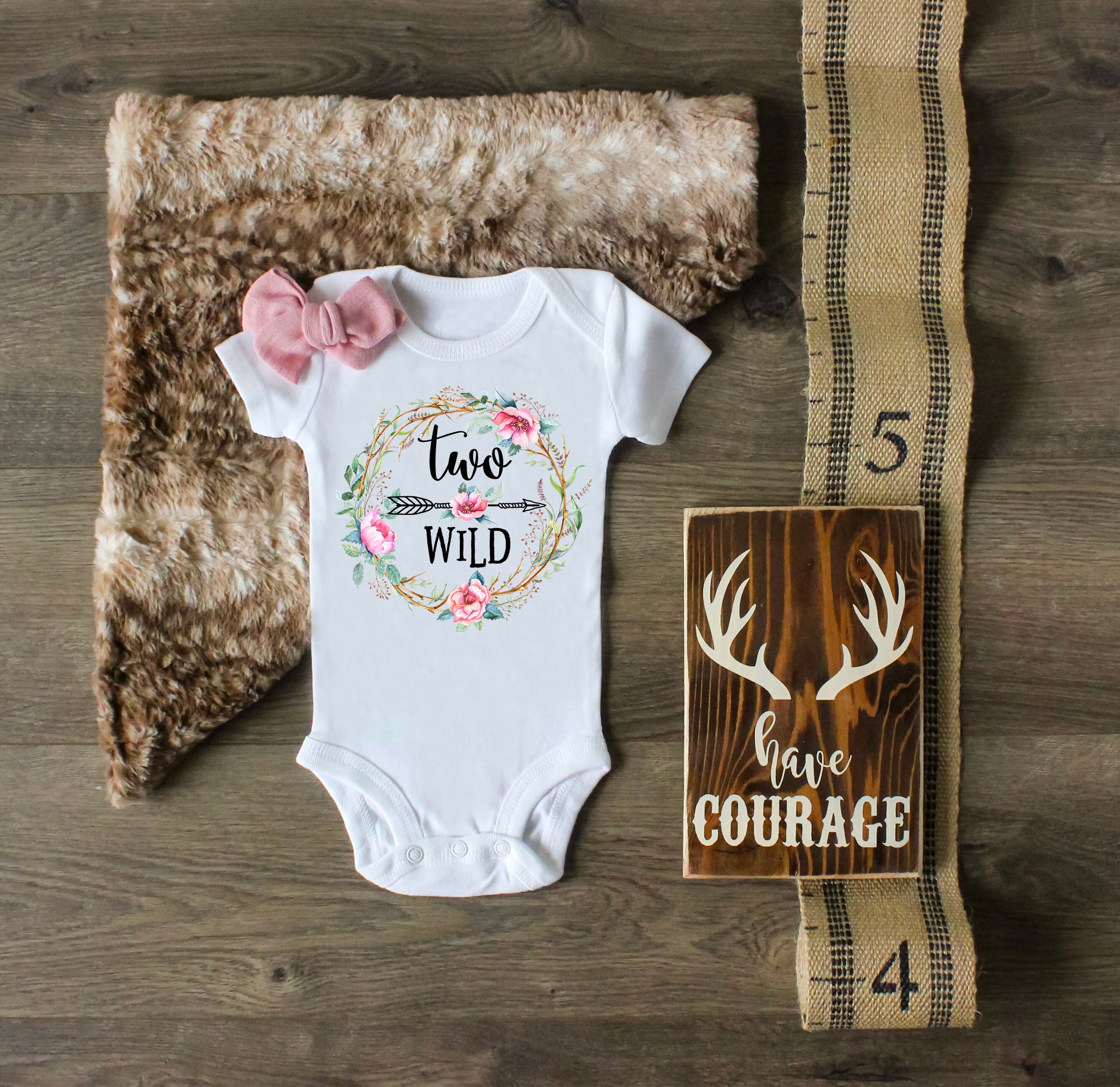 two wild birthday girl outfit