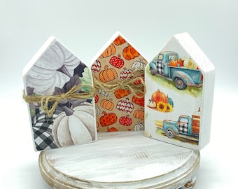 Fall Farmhouse Decor, Fall wood house, Fall tiered tray decor, Mini farmhouse sign, Halloween Decor, Wood Sign,Thanksgiving Home Decor